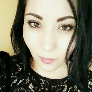 Meet your Posher, Ericka